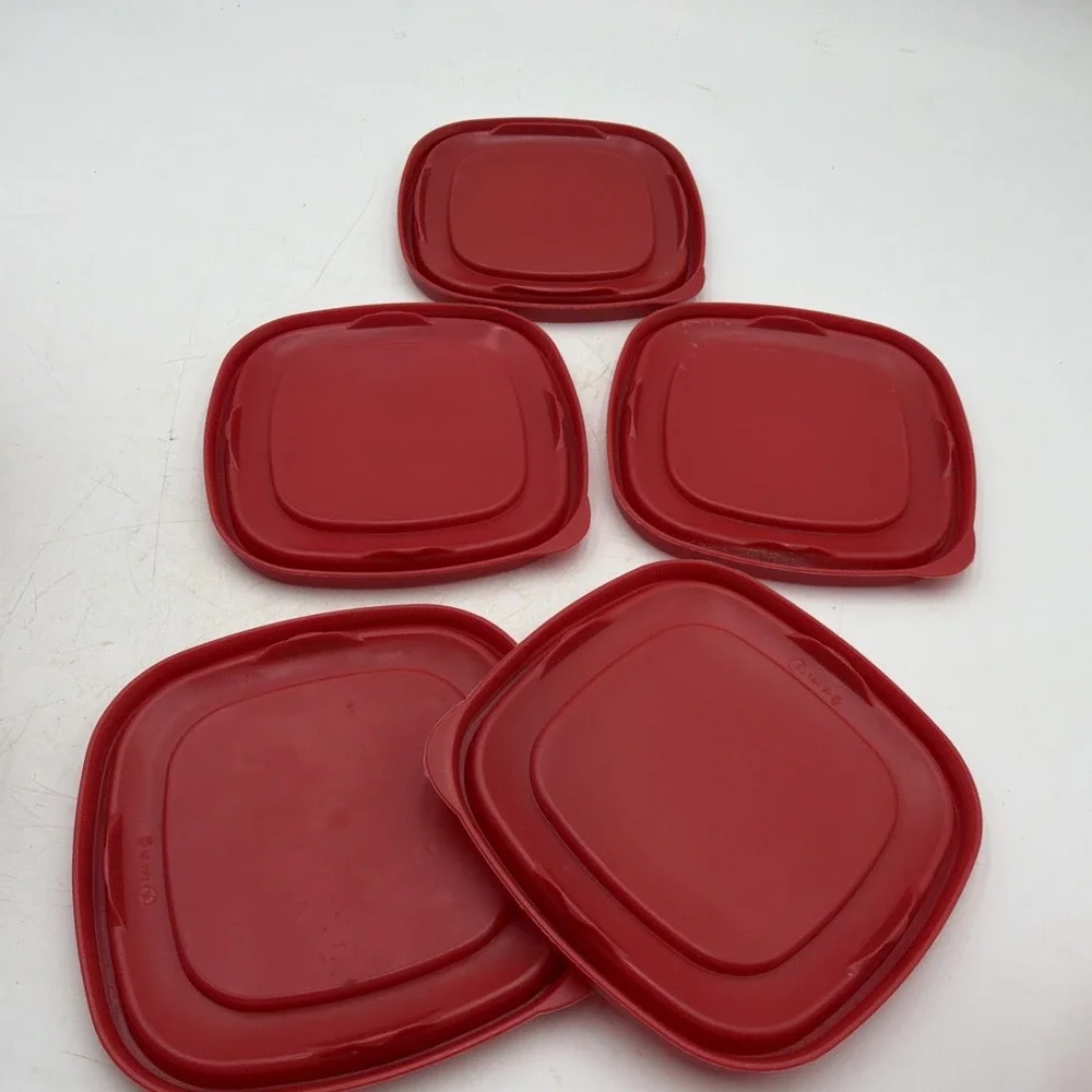 Lot Of 5 Rubbermaid Tops #7J64-20~Lids Only~ Red Stackable 6.5